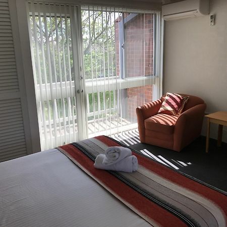 Bathurst Studio Apartments מראה חיצוני תמונה